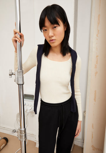 Sweater - Alaania Crewneck | Fitted | Oatmilk