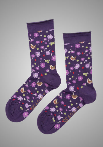 Farbenfrohe Damensocken aus 76% Bio-Baumwolle mit kontrastierenden Fersen, inspiriert von Cornwall.