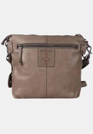 Rückansicht Umhängetasche Isalie Harbour 2nd dusty geschmeidiges Rindleder Anchor Love Kollektion mit hinterem Reißverschlussfach